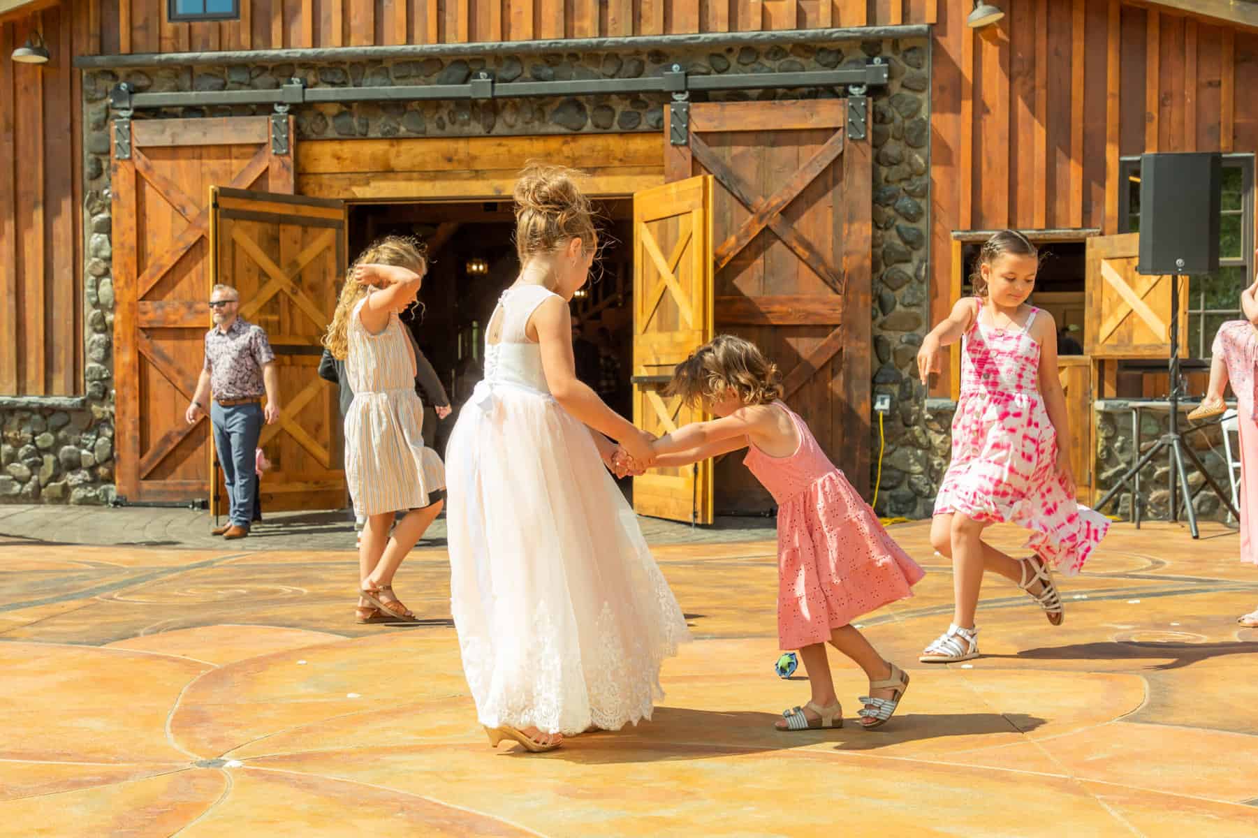7.04.22 Hydrangea Ranch Timber Frame Barn Wedding Oregon Coast
